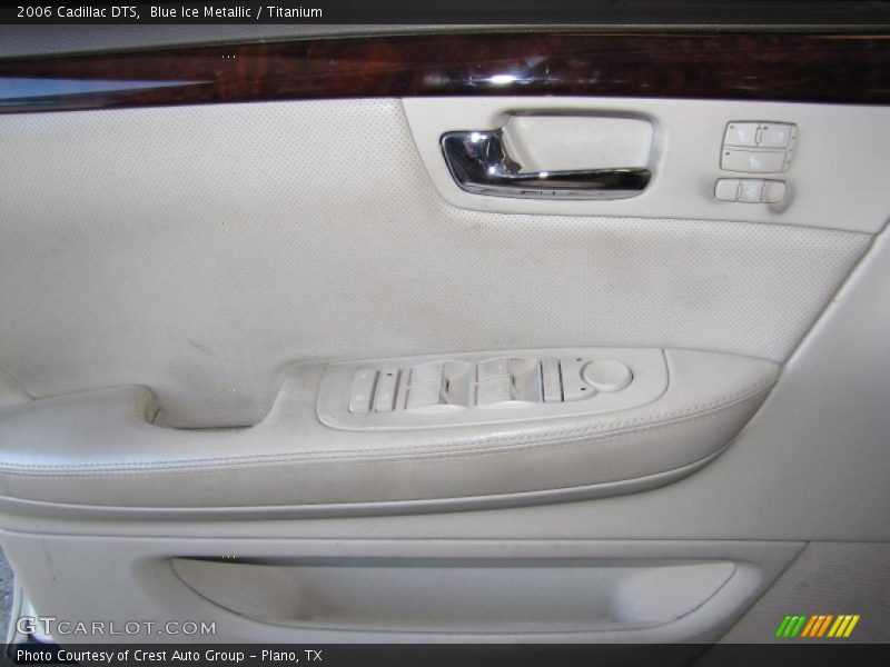 Blue Ice Metallic / Titanium 2006 Cadillac DTS