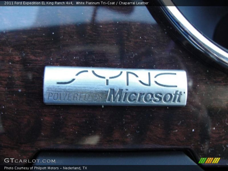  2011 Expedition EL King Ranch 4x4 Logo