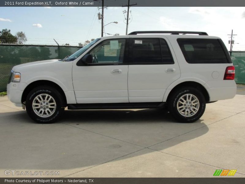 Oxford White / Camel 2011 Ford Expedition XLT