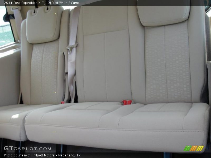 Oxford White / Camel 2011 Ford Expedition XLT