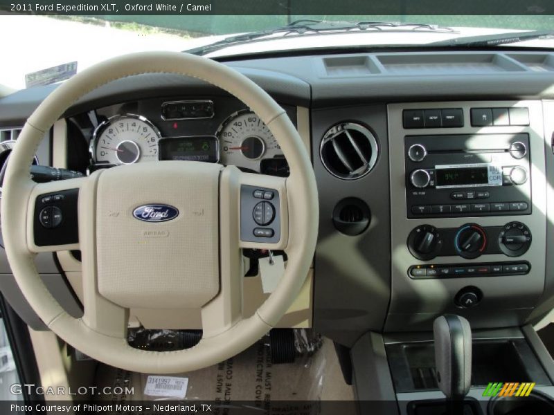 Oxford White / Camel 2011 Ford Expedition XLT