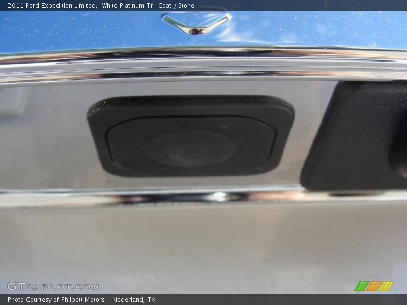 White Platinum Tri-Coat / Stone 2011 Ford Expedition Limited