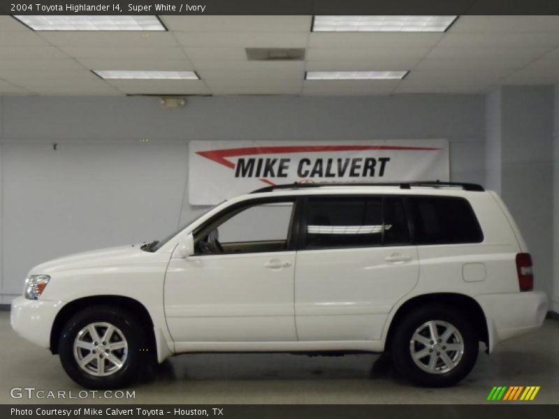 Super White / Ivory 2004 Toyota Highlander I4