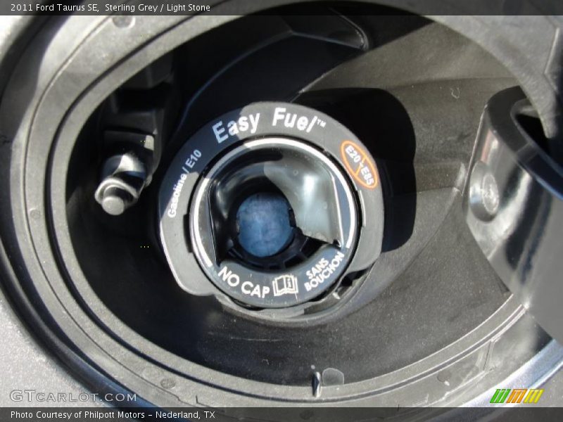 Sterling Grey / Light Stone 2011 Ford Taurus SE