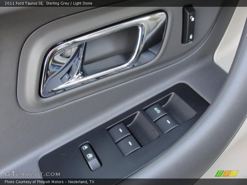 Sterling Grey / Light Stone 2011 Ford Taurus SE