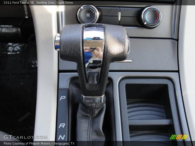  2011 Taurus SE 6 Speed Automatic Shifter