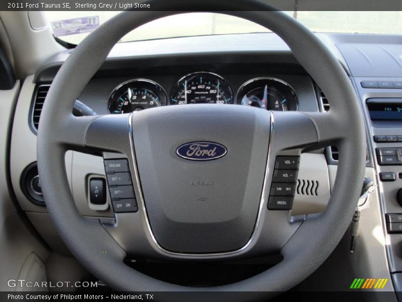  2011 Taurus SE Steering Wheel