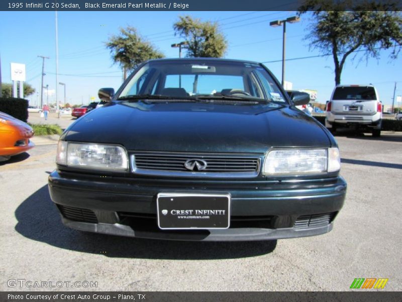 Black Emerald Pearl Metallic / Beige 1995 Infiniti G 20 Sedan