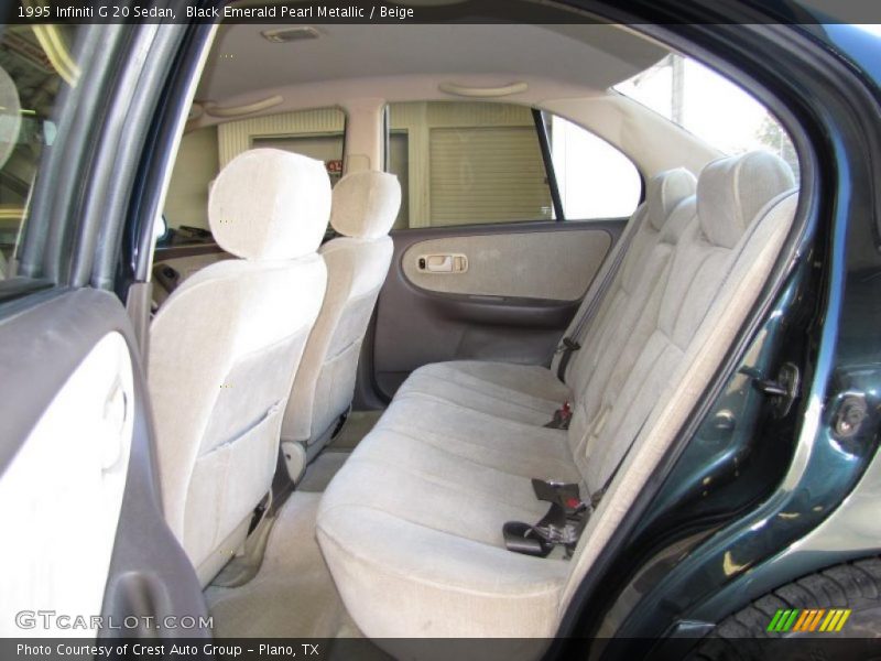 Black Emerald Pearl Metallic / Beige 1995 Infiniti G 20 Sedan