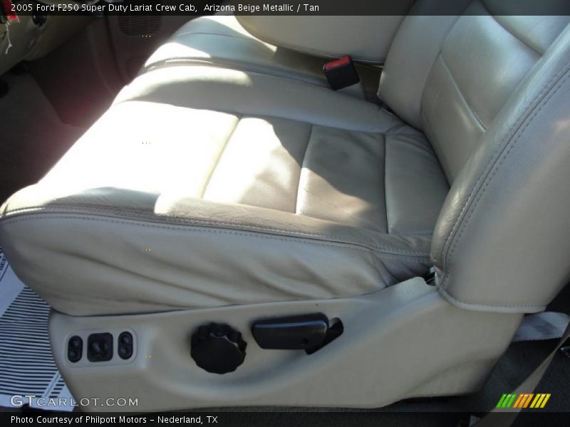 Arizona Beige Metallic / Tan 2005 Ford F250 Super Duty Lariat Crew Cab