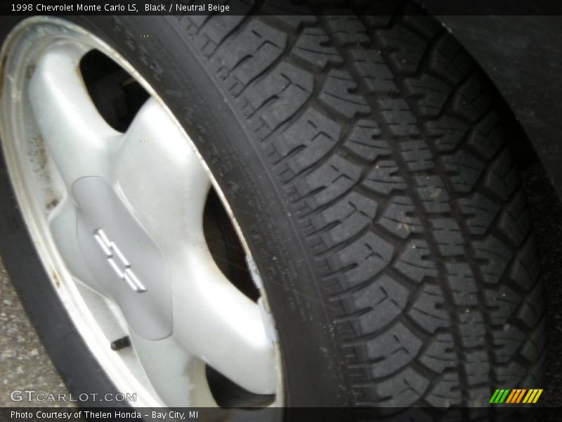 Black / Neutral Beige 1998 Chevrolet Monte Carlo LS