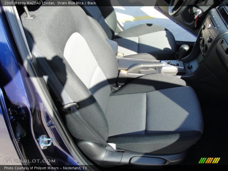 Strato Blue Mica / Black 2006 Mazda MAZDA3 i Sedan