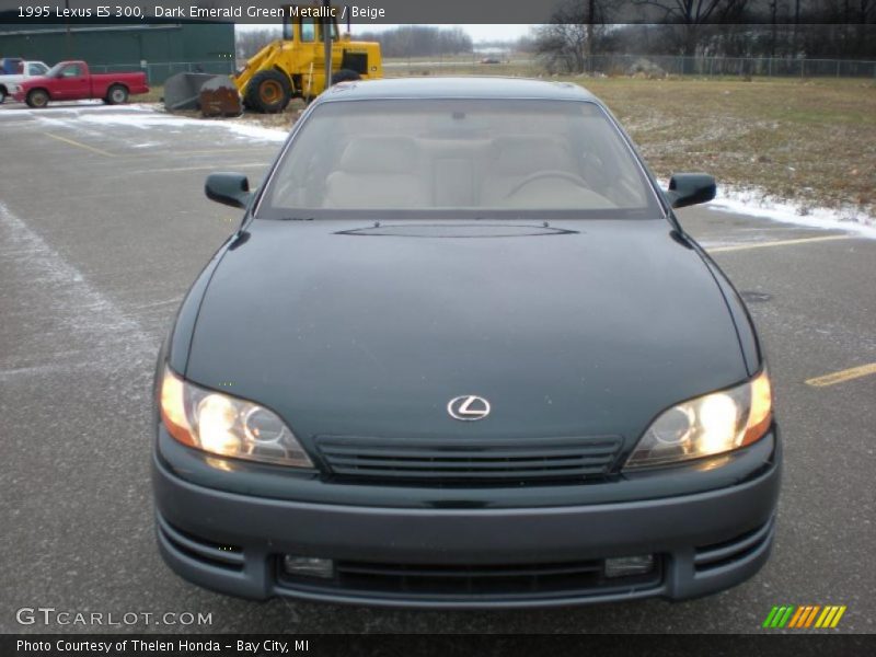 Dark Emerald Green Metallic / Beige 1995 Lexus ES 300