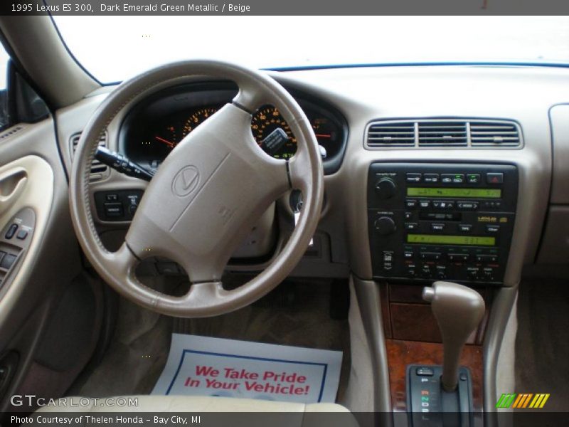 Dark Emerald Green Metallic / Beige 1995 Lexus ES 300