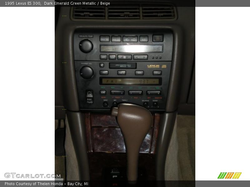Dark Emerald Green Metallic / Beige 1995 Lexus ES 300