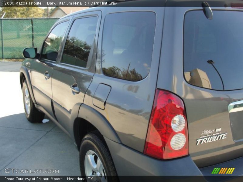 Dark Titanium Metallic / Dark Flint Gray 2006 Mazda Tribute i