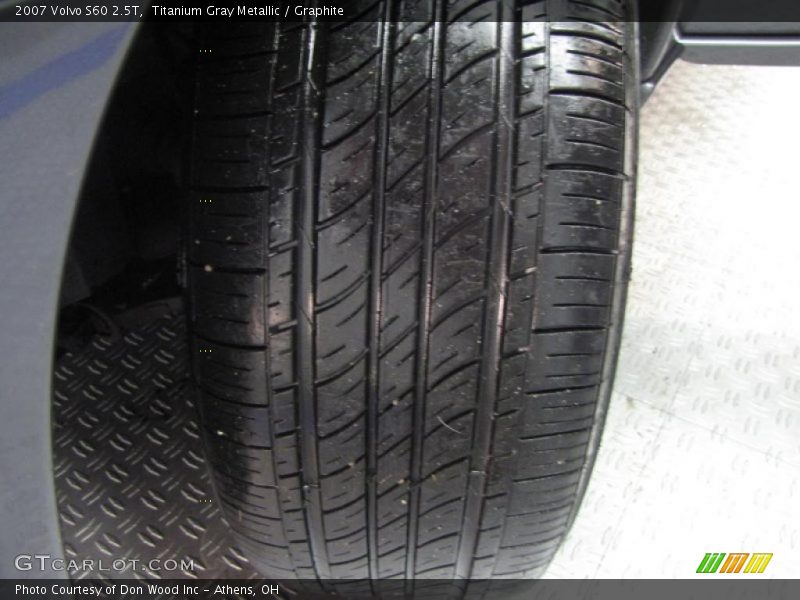 Titanium Gray Metallic / Graphite 2007 Volvo S60 2.5T