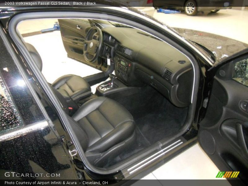 Black / Black 2003 Volkswagen Passat GLS Sedan