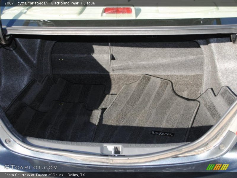 Black Sand Pearl / Bisque 2007 Toyota Yaris Sedan