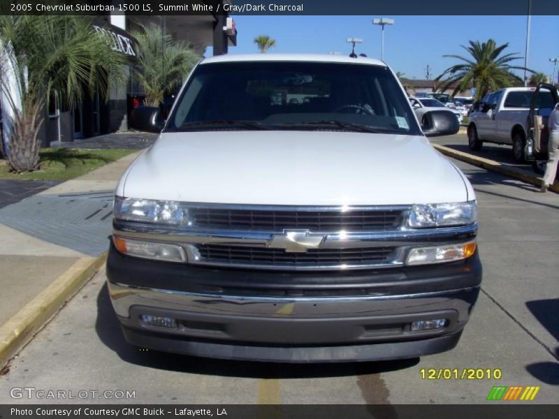 Summit White / Gray/Dark Charcoal 2005 Chevrolet Suburban 1500 LS