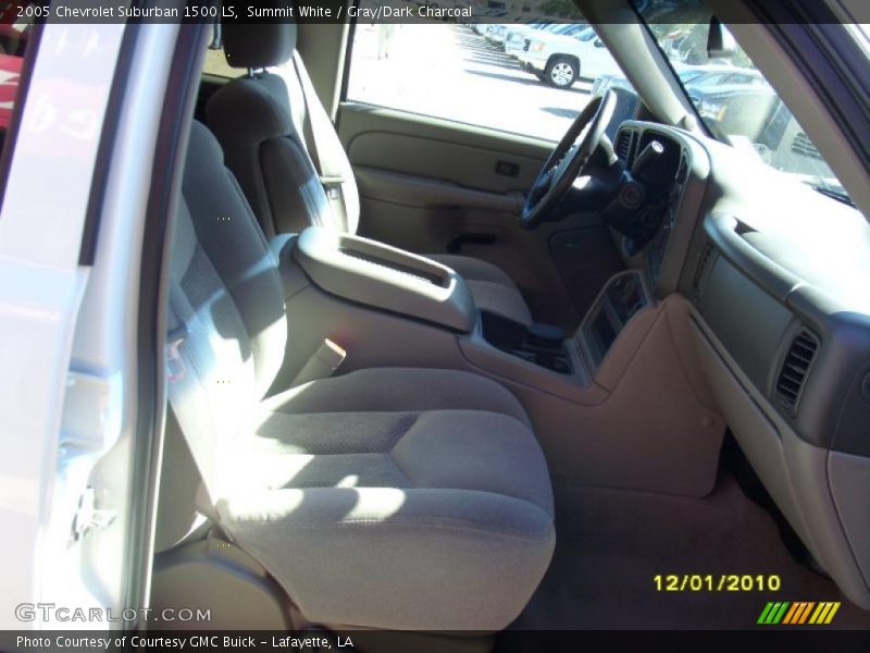 Summit White / Gray/Dark Charcoal 2005 Chevrolet Suburban 1500 LS