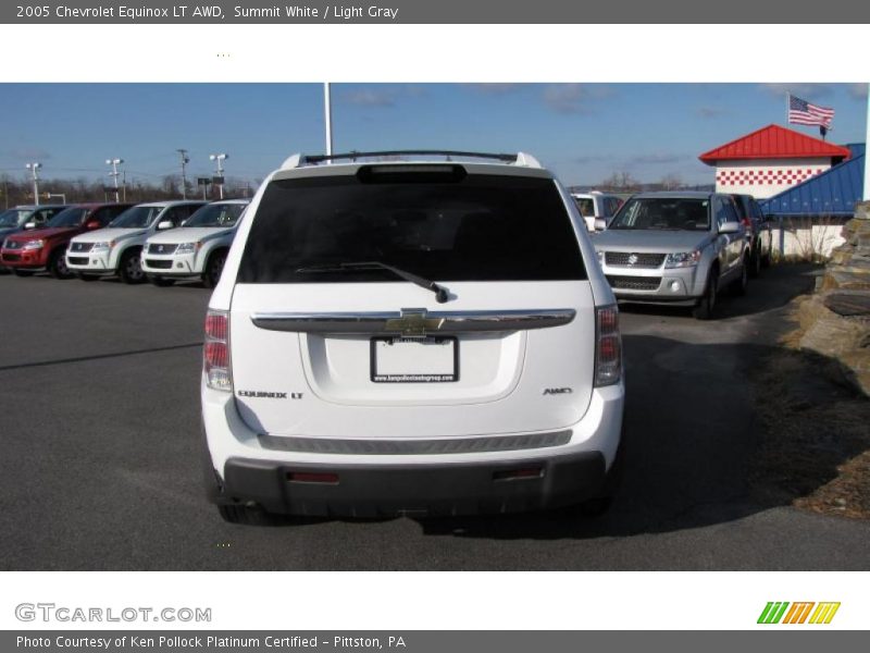 Summit White / Light Gray 2005 Chevrolet Equinox LT AWD