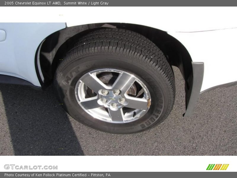 Summit White / Light Gray 2005 Chevrolet Equinox LT AWD
