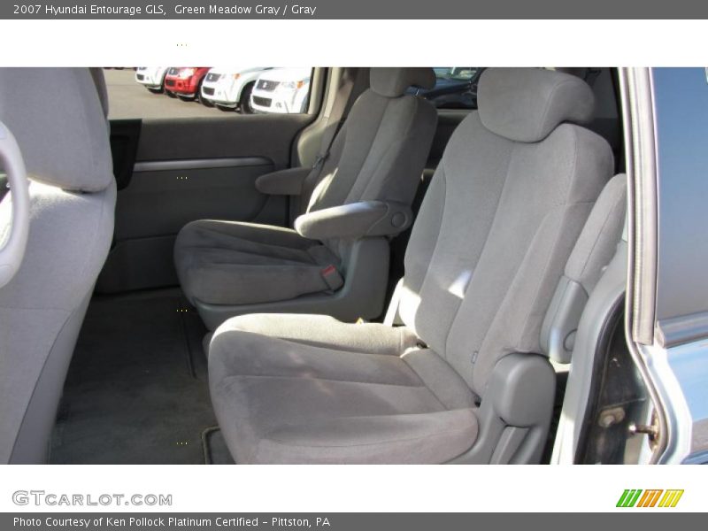 Green Meadow Gray / Gray 2007 Hyundai Entourage GLS