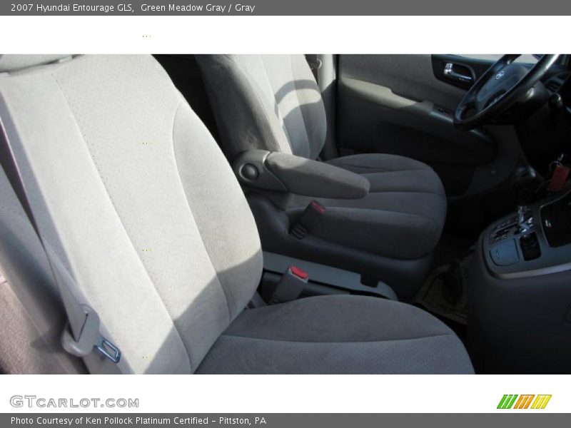 Green Meadow Gray / Gray 2007 Hyundai Entourage GLS