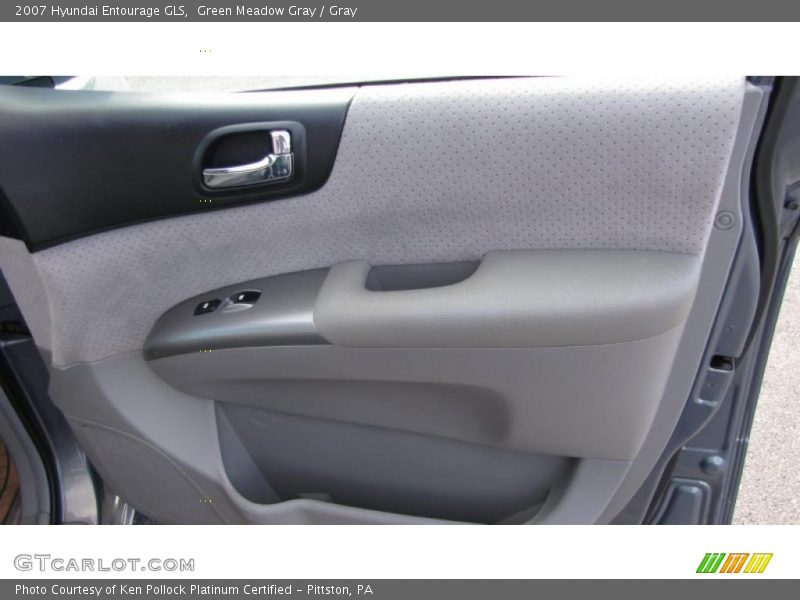 Green Meadow Gray / Gray 2007 Hyundai Entourage GLS