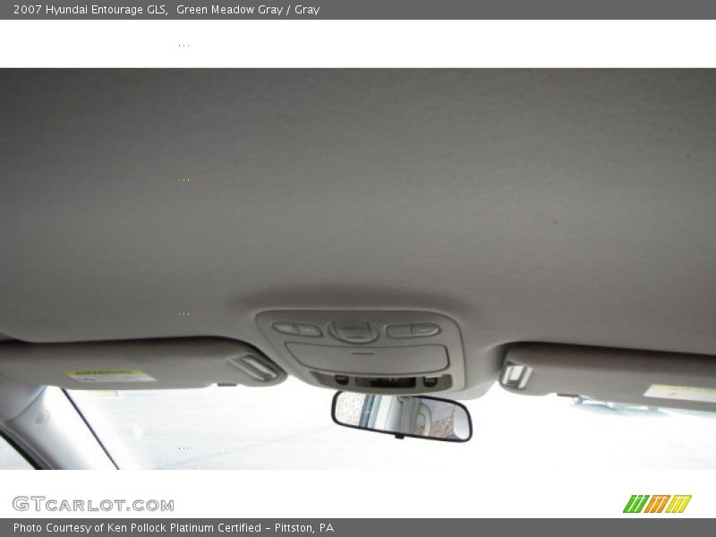 Green Meadow Gray / Gray 2007 Hyundai Entourage GLS