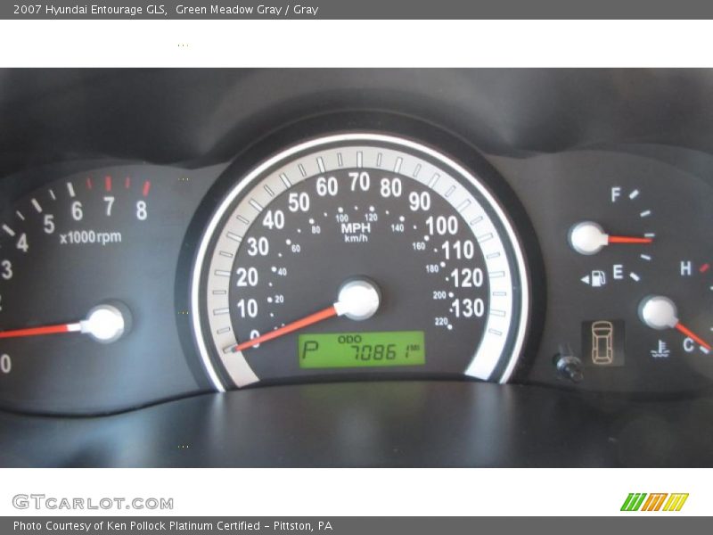 Green Meadow Gray / Gray 2007 Hyundai Entourage GLS