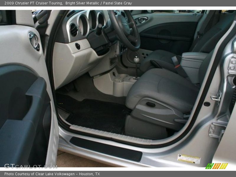 Bright Silver Metallic / Pastel Slate Gray 2009 Chrysler PT Cruiser Touring