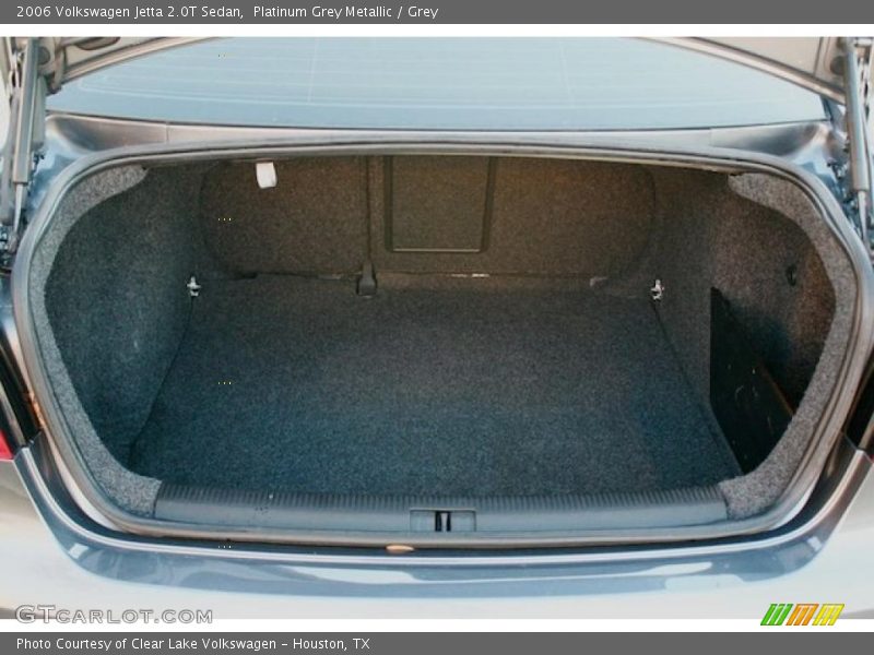 Platinum Grey Metallic / Grey 2006 Volkswagen Jetta 2.0T Sedan