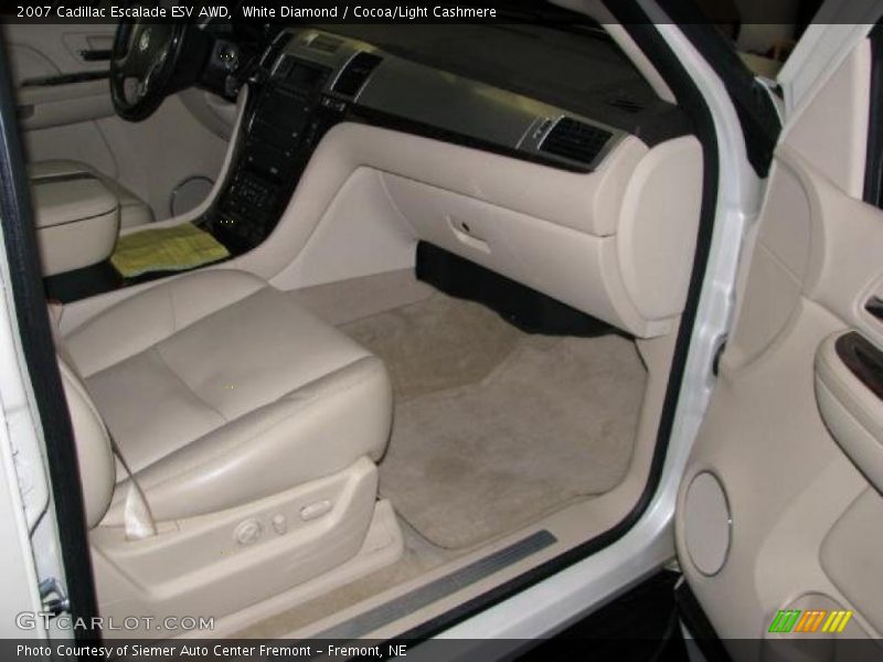 White Diamond / Cocoa/Light Cashmere 2007 Cadillac Escalade ESV AWD