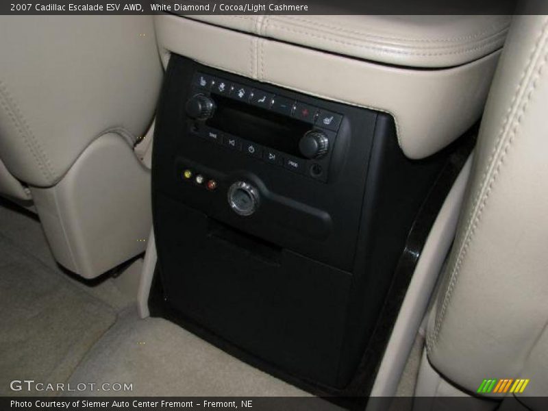 White Diamond / Cocoa/Light Cashmere 2007 Cadillac Escalade ESV AWD