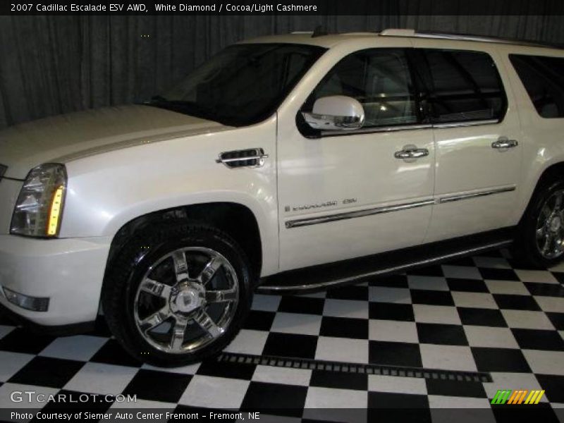 White Diamond / Cocoa/Light Cashmere 2007 Cadillac Escalade ESV AWD