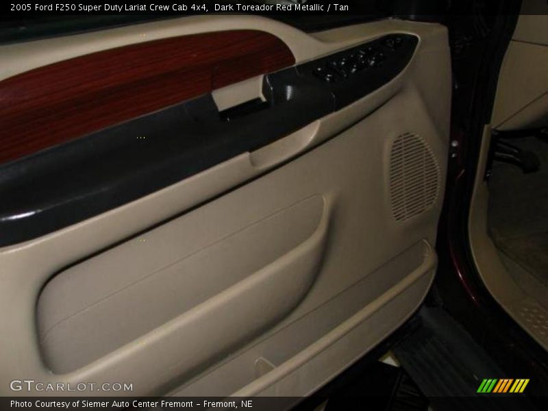 Dark Toreador Red Metallic / Tan 2005 Ford F250 Super Duty Lariat Crew Cab 4x4