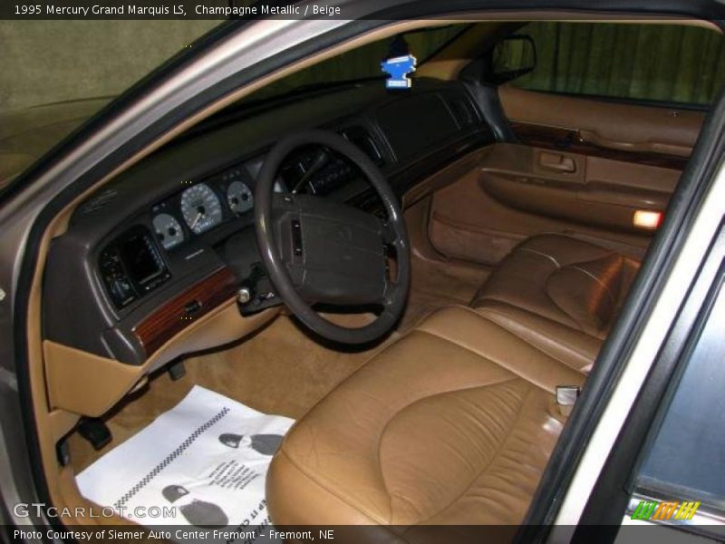 Champagne Metallic / Beige 1995 Mercury Grand Marquis LS