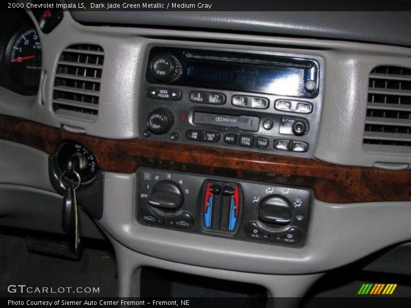 Dark Jade Green Metallic / Medium Gray 2000 Chevrolet Impala LS