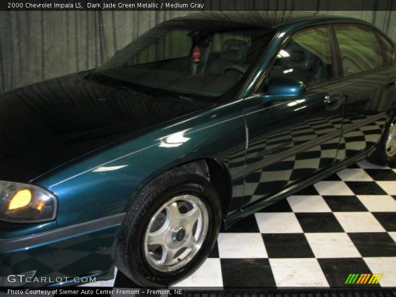 Dark Jade Green Metallic / Medium Gray 2000 Chevrolet Impala LS
