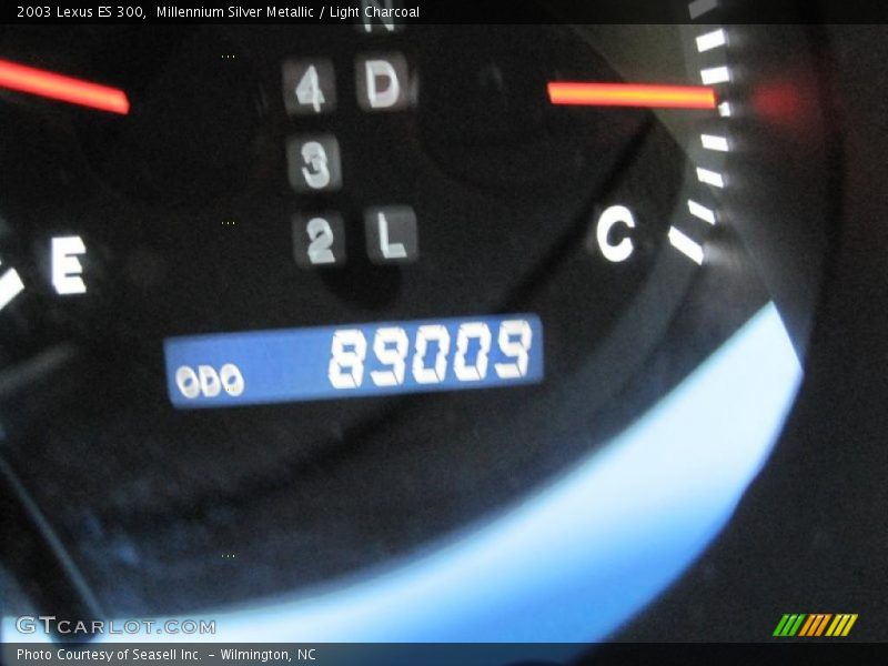 Millennium Silver Metallic / Light Charcoal 2003 Lexus ES 300
