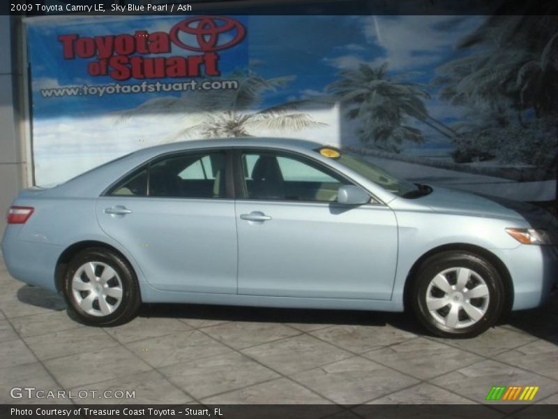 Sky Blue Pearl / Ash 2009 Toyota Camry LE