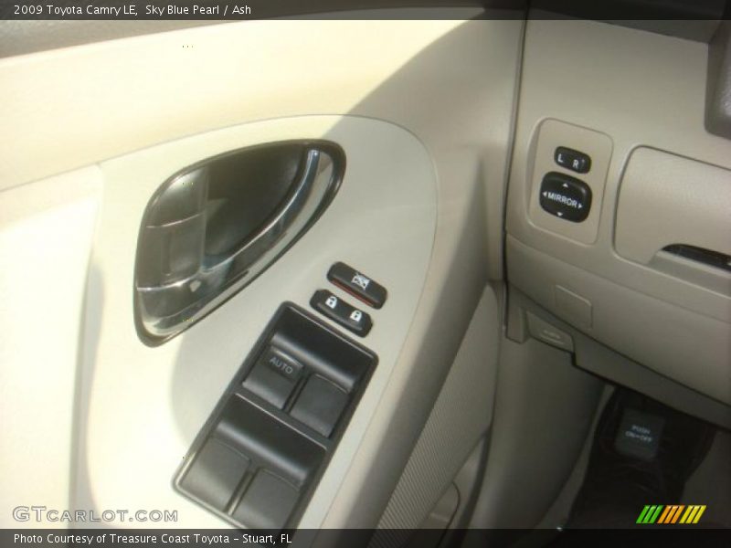 Sky Blue Pearl / Ash 2009 Toyota Camry LE