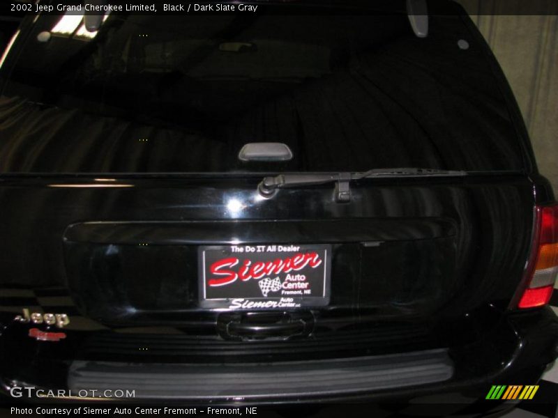 Black / Dark Slate Gray 2002 Jeep Grand Cherokee Limited