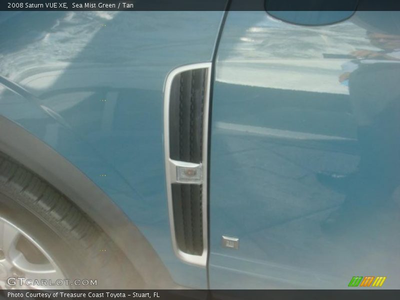 Sea Mist Green / Tan 2008 Saturn VUE XE