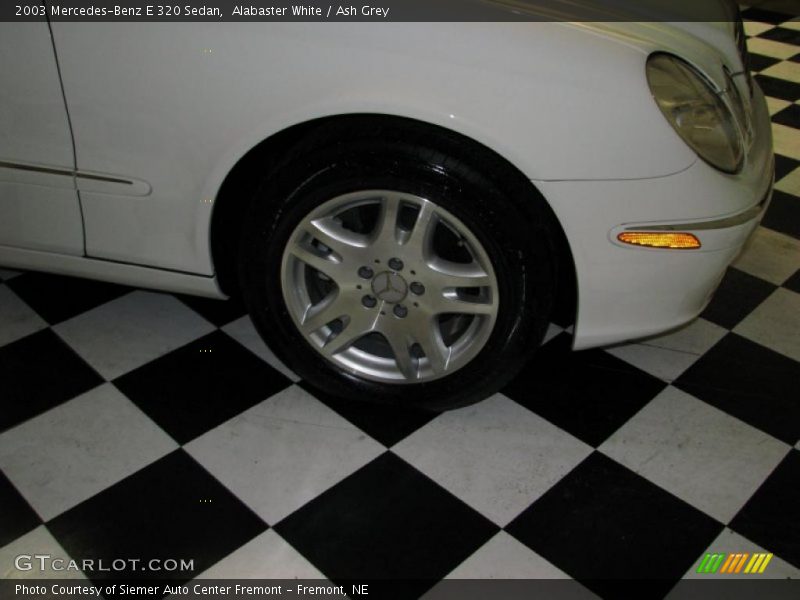 Alabaster White / Ash Grey 2003 Mercedes-Benz E 320 Sedan