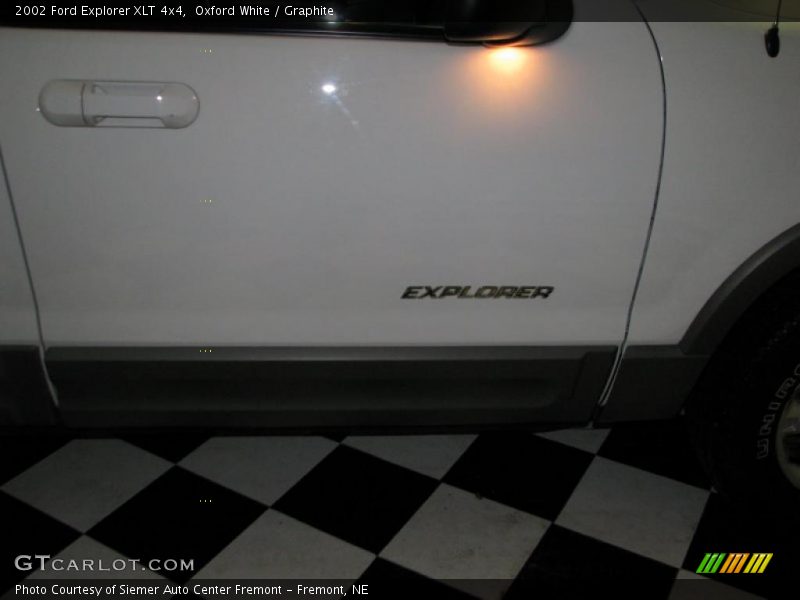 Oxford White / Graphite 2002 Ford Explorer XLT 4x4