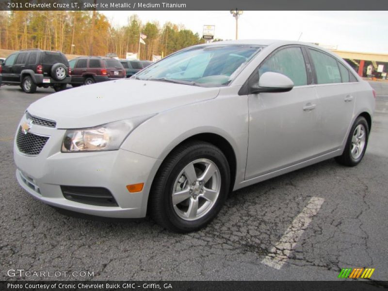 Silver Ice Metallic / Medium Titanium 2011 Chevrolet Cruze LT