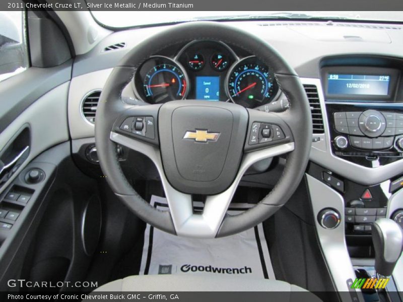 Silver Ice Metallic / Medium Titanium 2011 Chevrolet Cruze LT